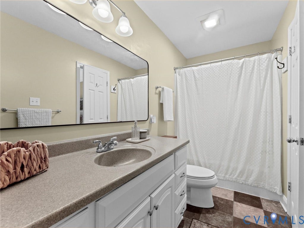 2949 Moyer Road, Powhatan, VA 23139 2949 Moyer Road, Powhatan, VA 23139