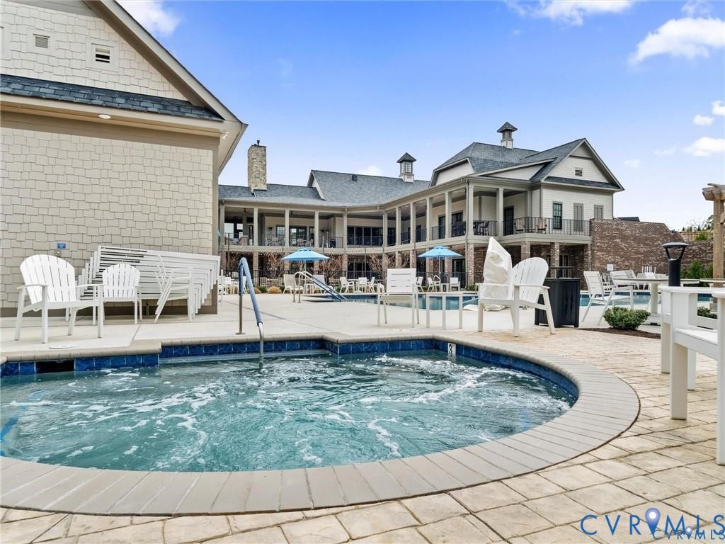 9237 Cerulean Place, Richmond, VA 23238 The Connexion hot tub offers a warm, relaxing haven you can enjoy all year long.