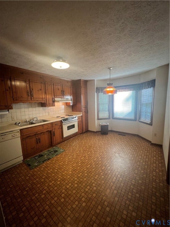 3021 Sand Hills Drive, Hopewell, VA 23831 3021 Sand Hills Drive, Hopewell, VA 23831