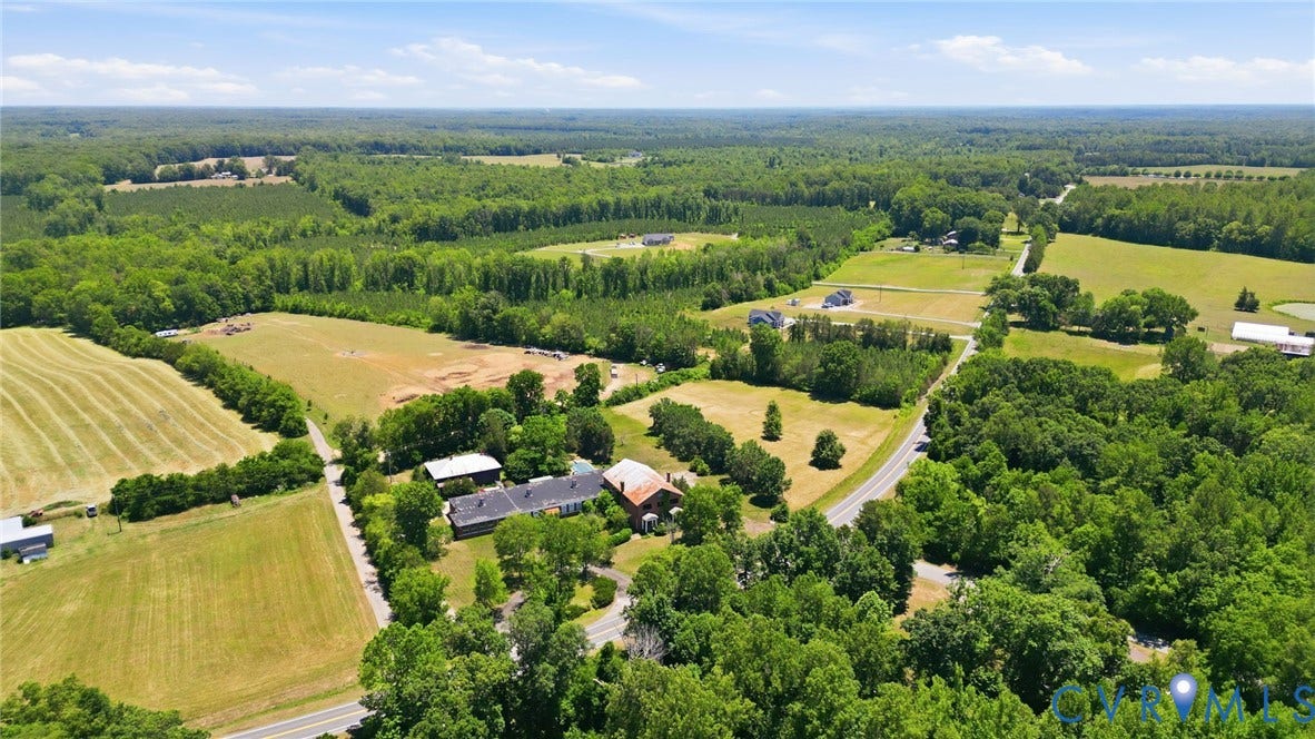 11152 Cross County Road, Apple Grove, Mineral, VA 23117 11152 Cross County Road, Apple Grove, Mineral, VA 23117