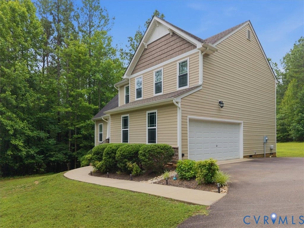 1905 Lower Mill Road, Powhatan, VA 23139 1905 Lower Mill Road, Powhatan, VA 23139