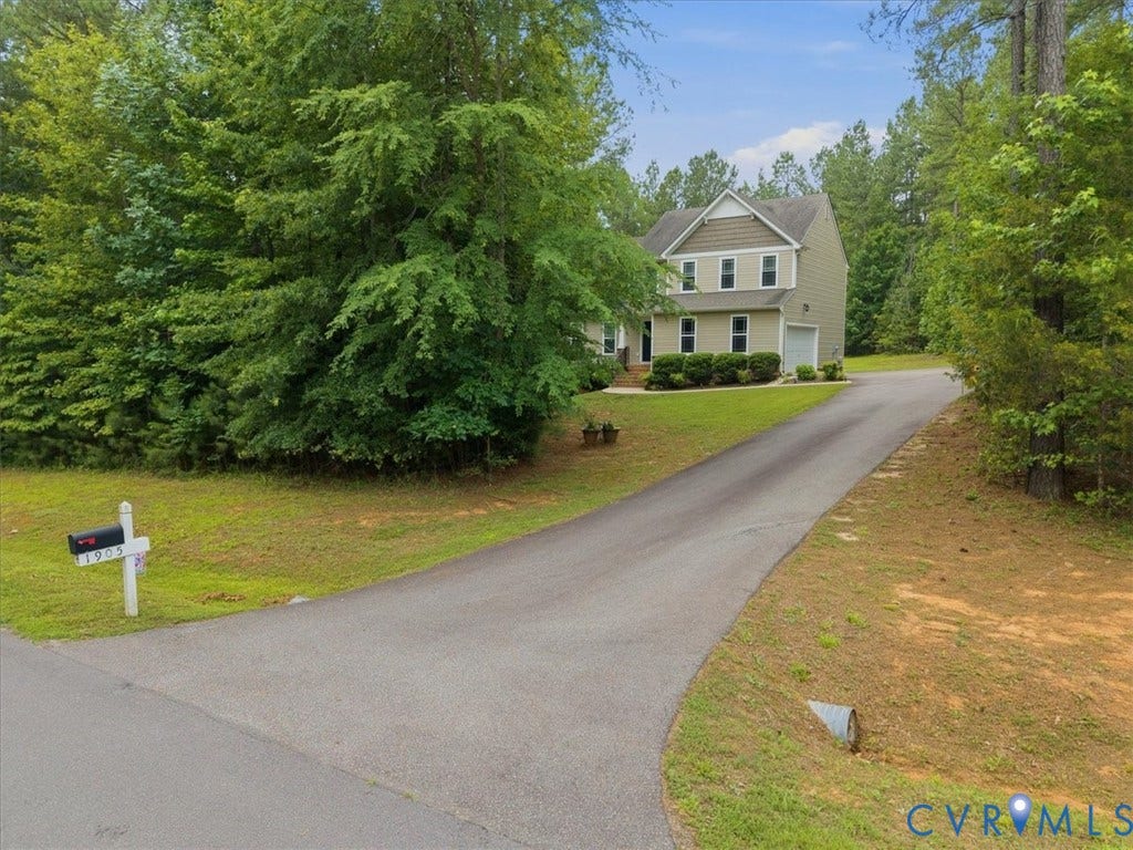 1905 Lower Mill Road, Powhatan, VA 23139 1905 Lower Mill Road, Powhatan, VA 23139