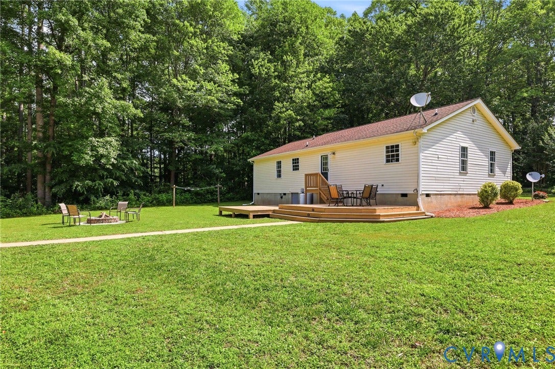 1375 Gills Road, Powhatan, VA 23139 1375 Gills Road, Powhatan, VA 23139