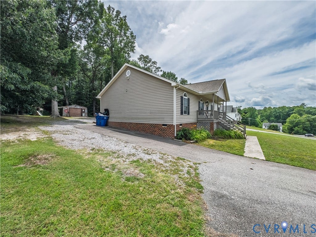 22909 Pheasant Court, North Dinwiddie, VA 23803
