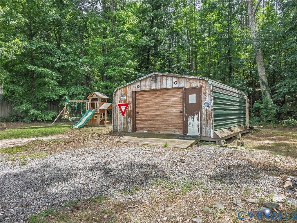 Garage, workshop, storage