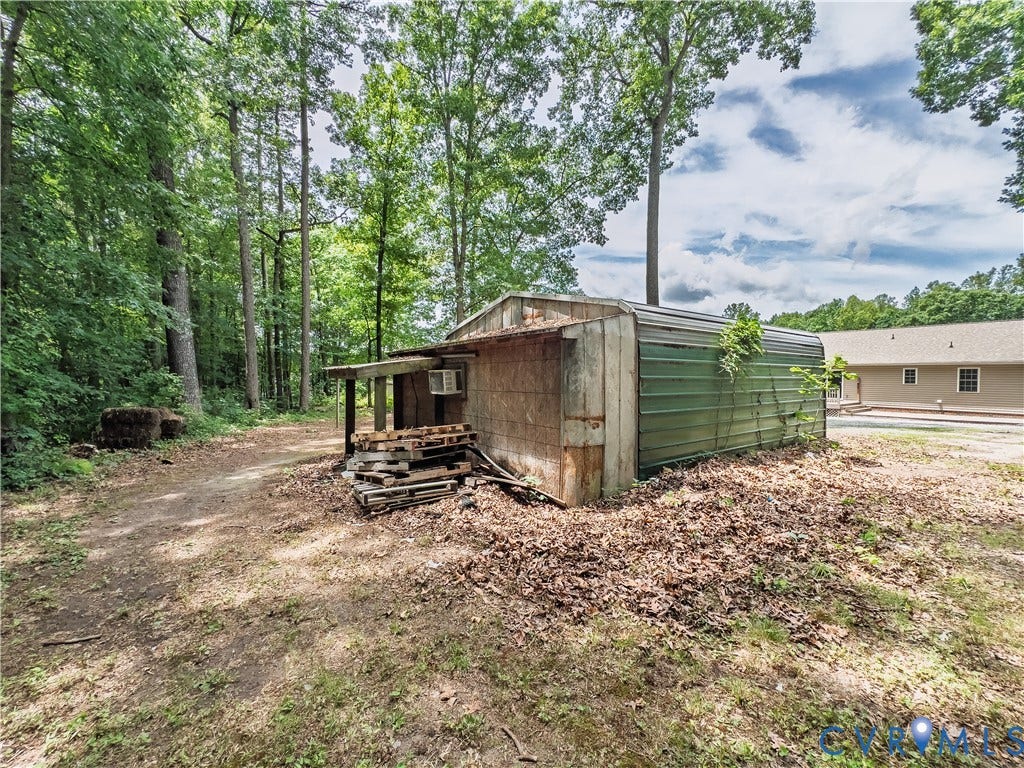 22909 Pheasant Court, North Dinwiddie, VA 23803