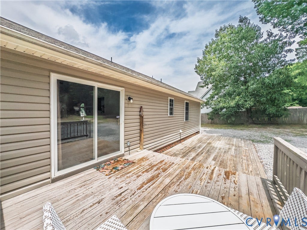 Deck, sliding doors