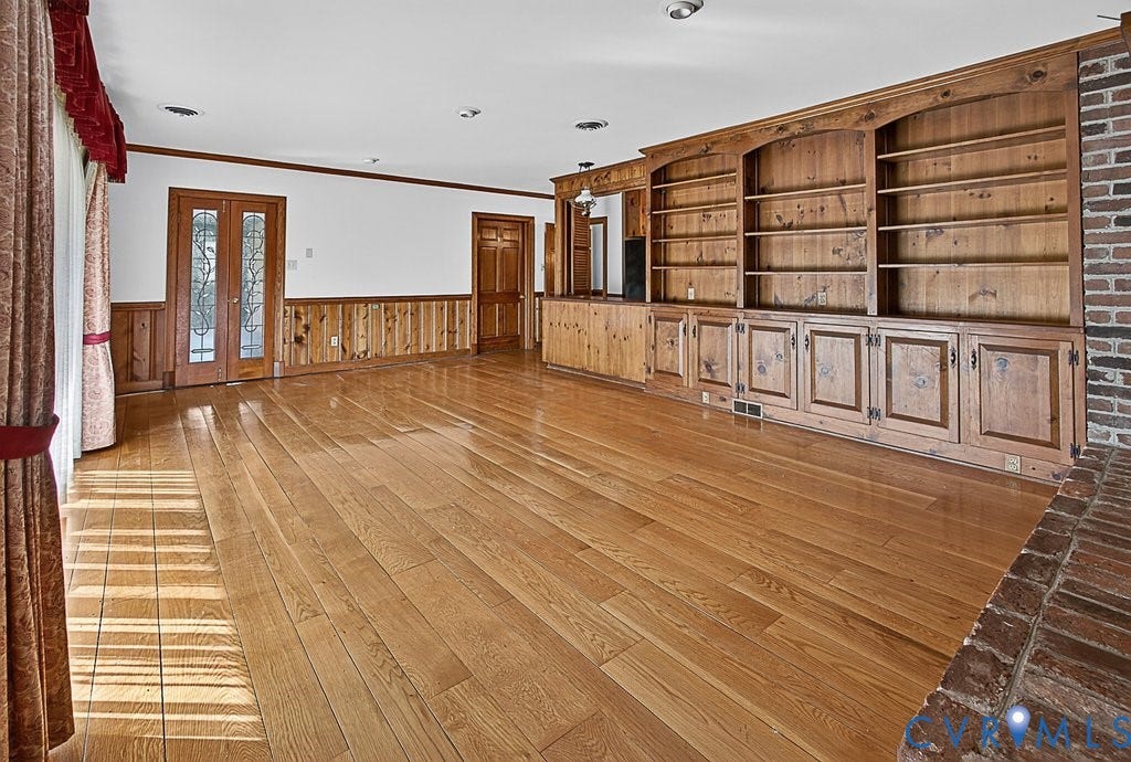 11701 Holly Hill Road, Chester, VA 23831 11701 Holly Hill Road, Chester, VA 23831