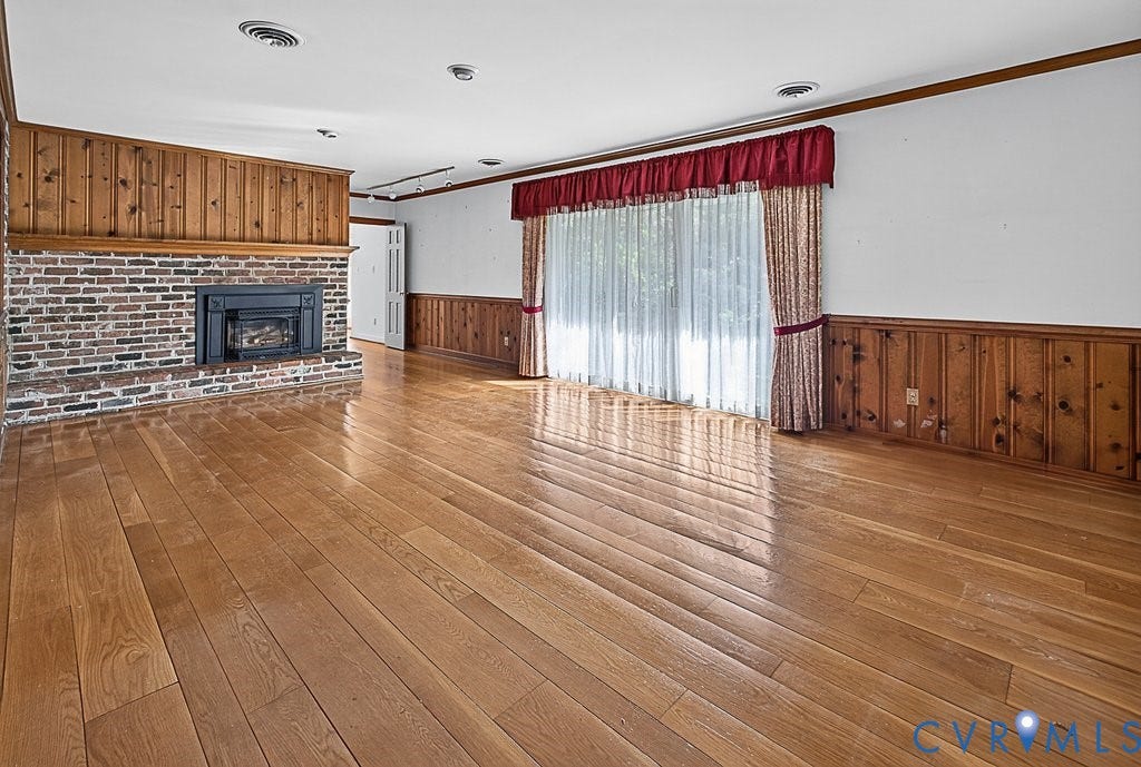 11701 Holly Hill Road, Chester, VA 23831 11701 Holly Hill Road, Chester, VA 23831
