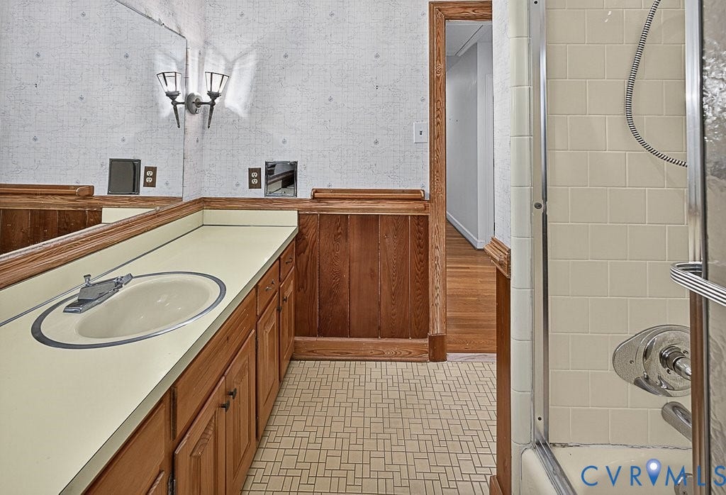 11701 Holly Hill Road, Chester, VA 23831 11701 Holly Hill Road, Chester, VA 23831