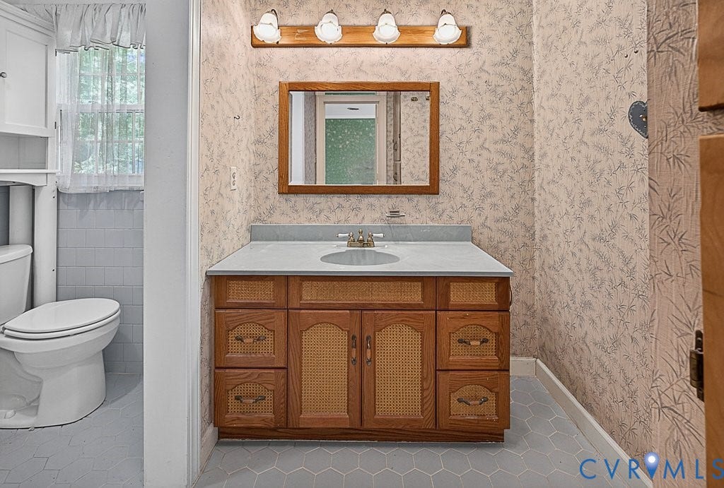 11701 Holly Hill Road, Chester, VA 23831 11701 Holly Hill Road, Chester, VA 23831
