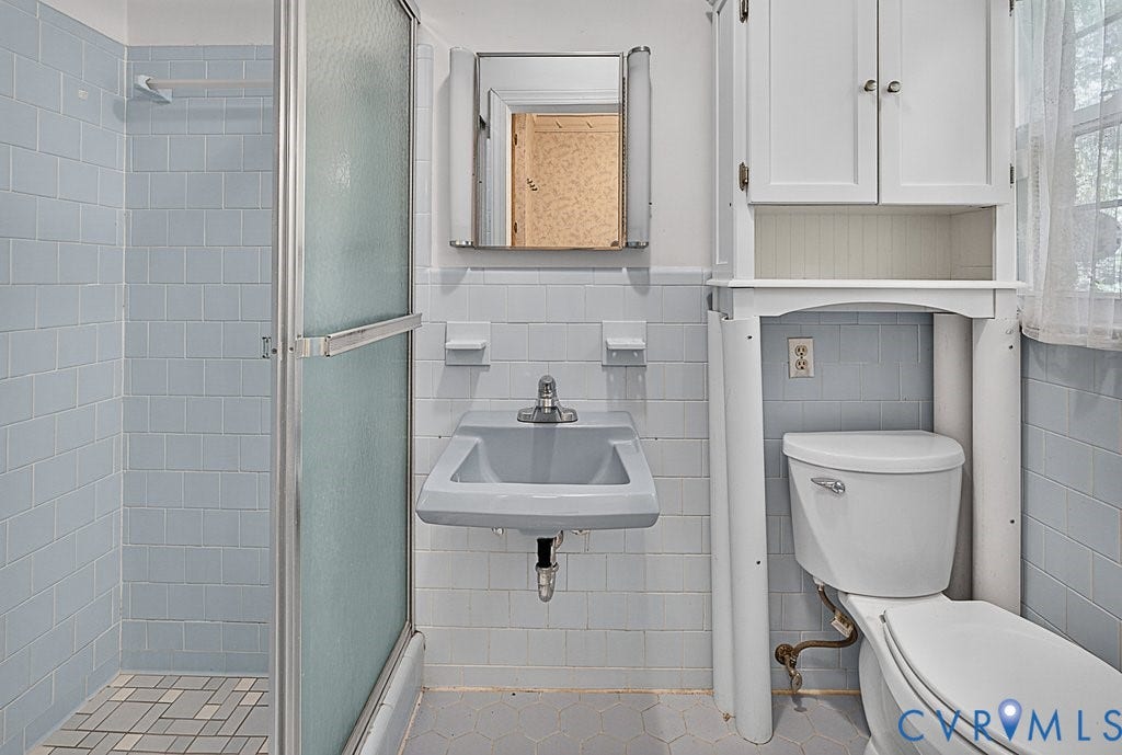 11701 Holly Hill Road, Chester, VA 23831 11701 Holly Hill Road, Chester, VA 23831