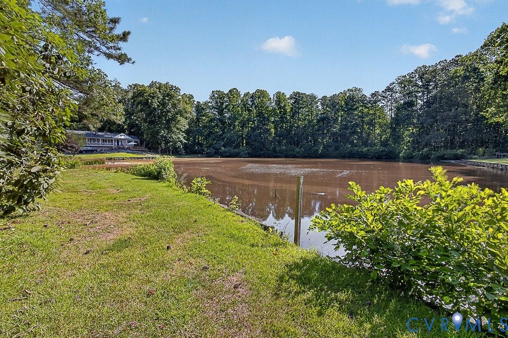 11701 Holly Hill Road, Chester, VA 23831 11701 Holly Hill Road, Chester, VA 23831