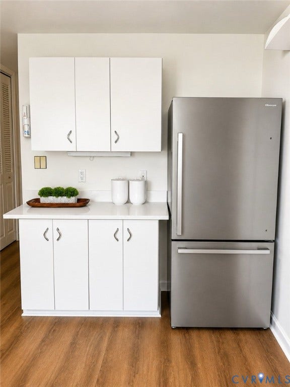 5100 Monument Avenue, #503, Willow Lawn, Richmond, VA 23230 MEET THE NEW FRIDGE!
