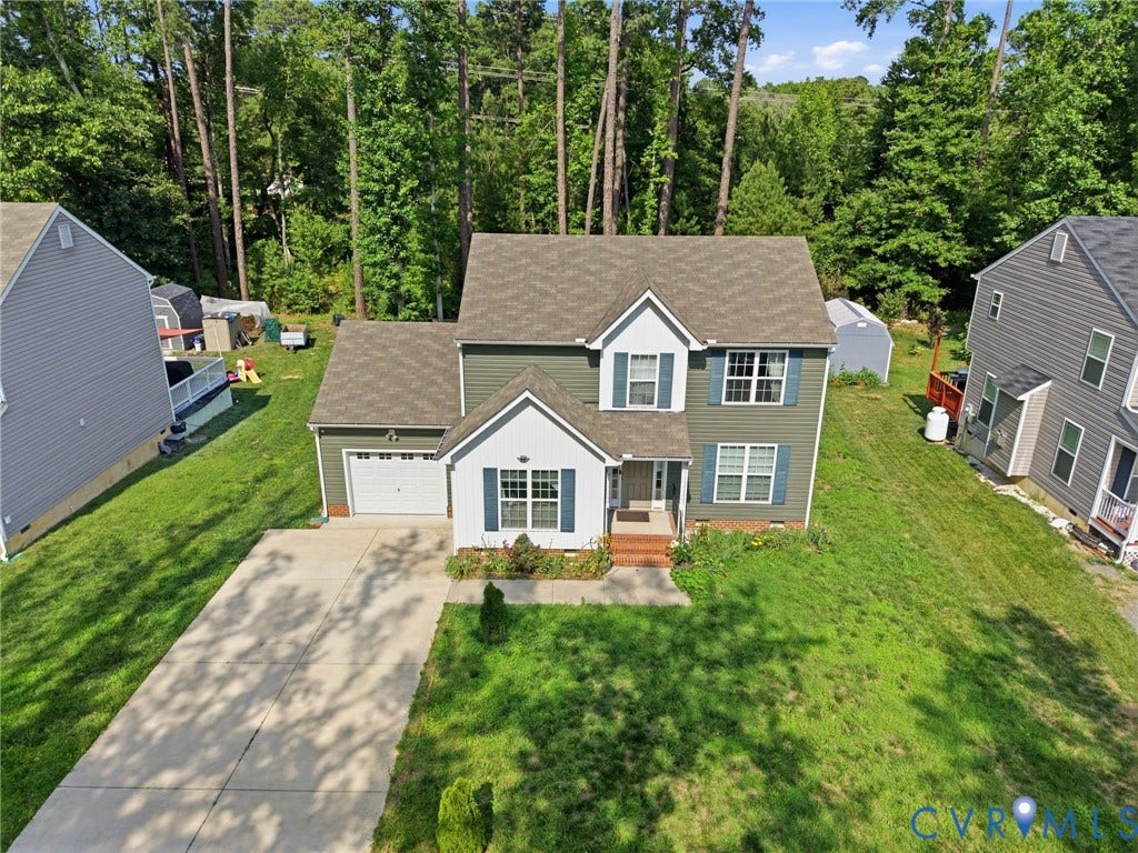 10155 Virginia Road, Glen Allen, VA 23060 Two-story home featuring a combination of siding and shingle accents