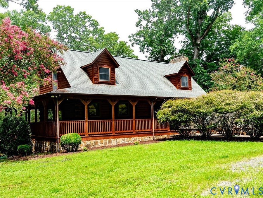 Property photo for 2100 Fountain Ridge Road, North Prince George, VA
