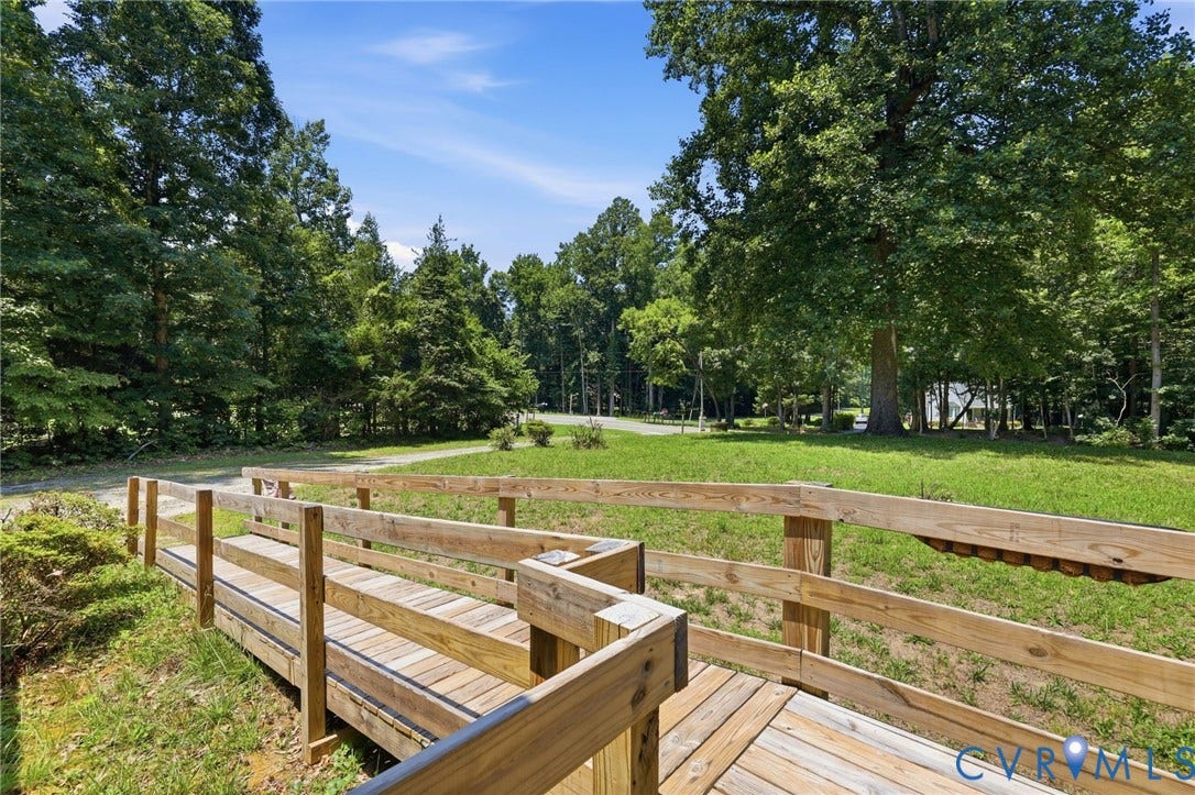 10111 Tunstall Road, New Kent, VA 23124 10111 Tunstall Road, New Kent, VA 23124