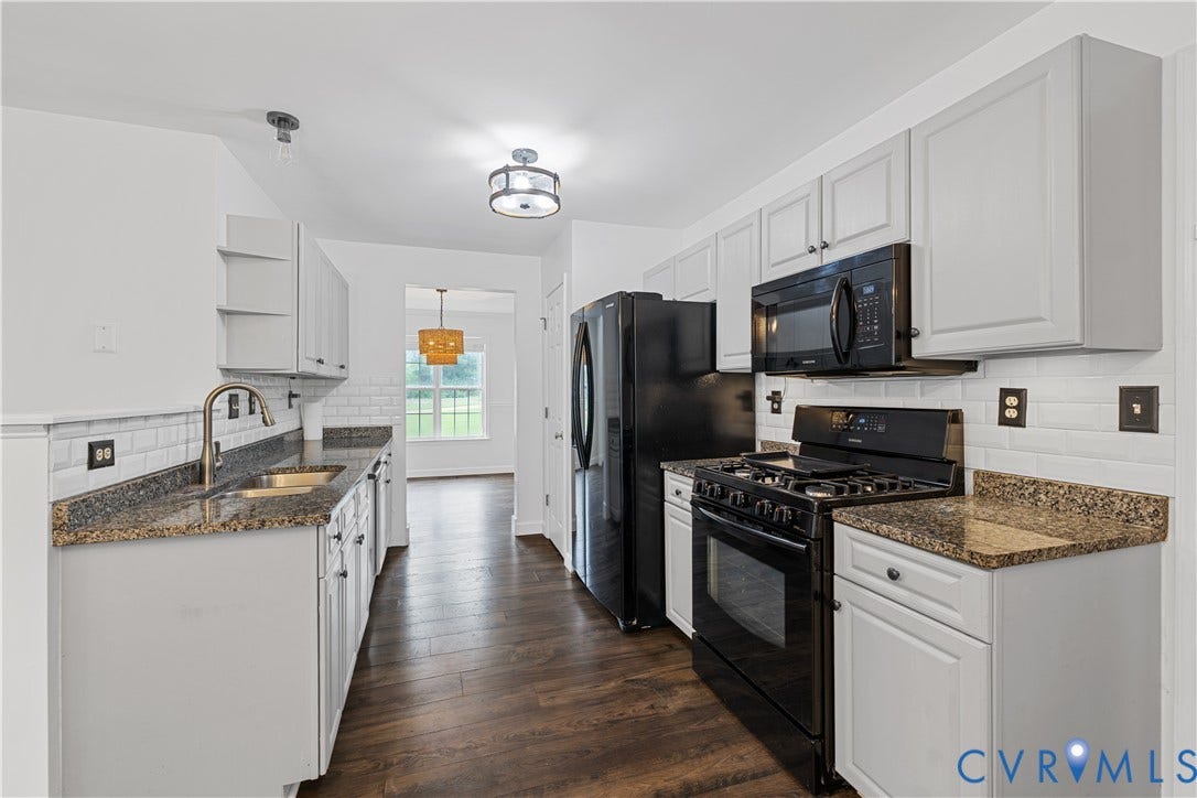 9404 Willow Ridge Drive, Glen Allen, VA 23060