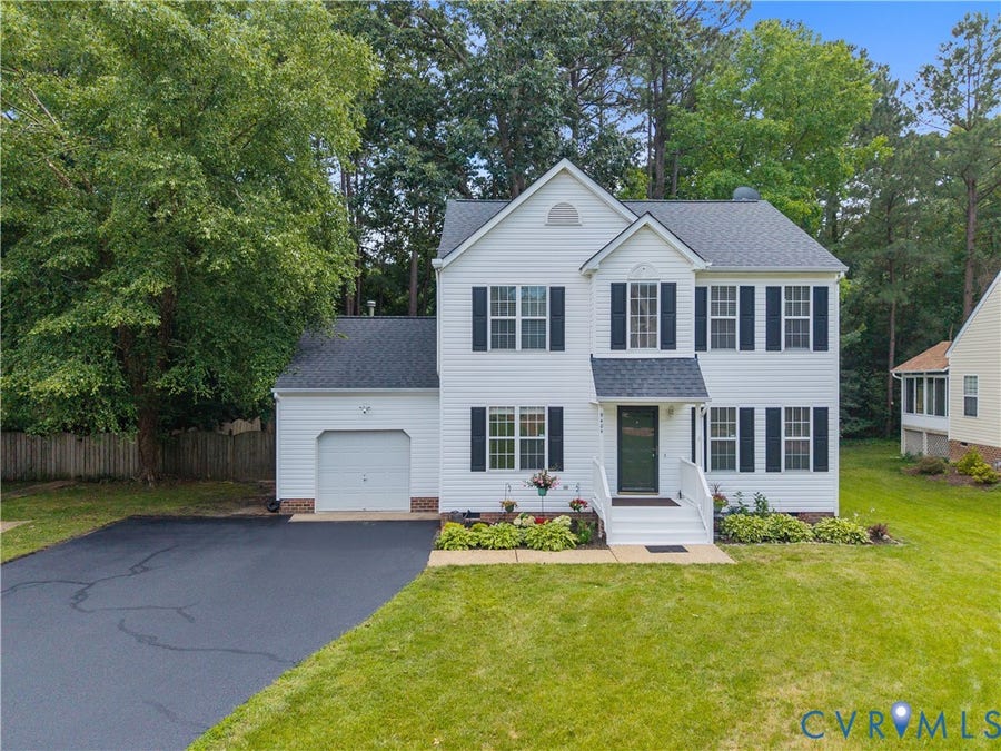 Property photo for 9404 Willow Ridge Drive, Glen Allen, VA