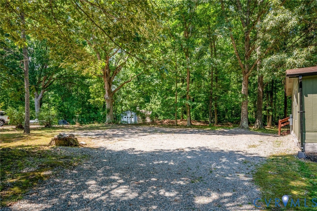3877 Maidens Road, Powhatan, VA 23139