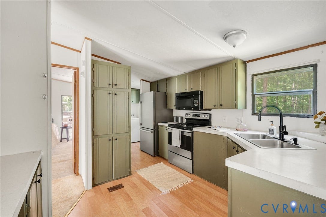 3877 Maidens Road, Powhatan, VA 23139