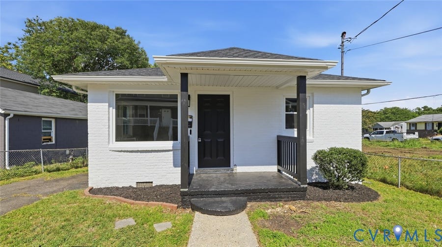 Property photo for 921 Diamond Street, Petersburg, VA