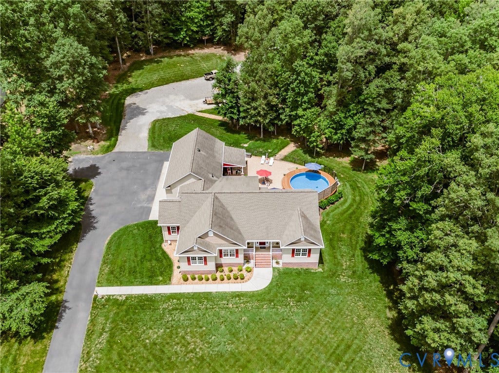 8040 N Courthouse Road, New Kent, VA 23124 8040 N Courthouse Road, New Kent, VA 23124