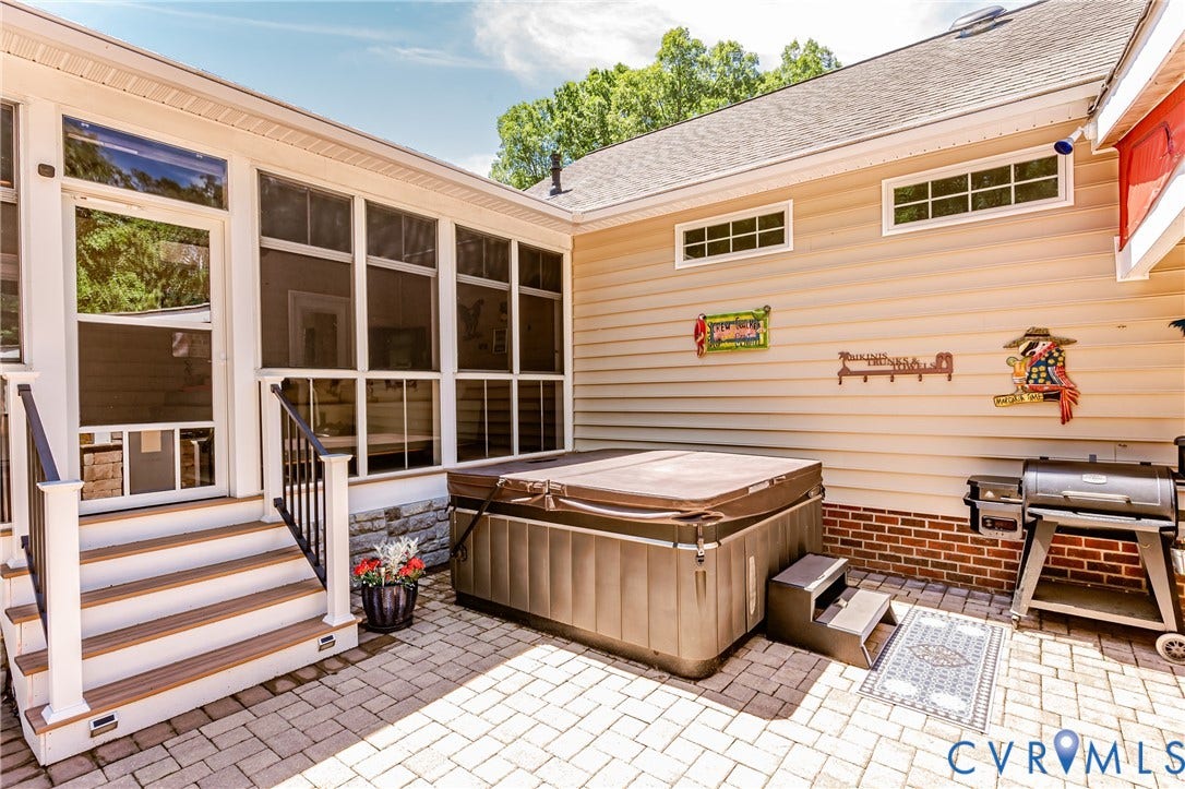 8040 N Courthouse Road, New Kent, VA 23124 8040 N Courthouse Road, New Kent, VA 23124
