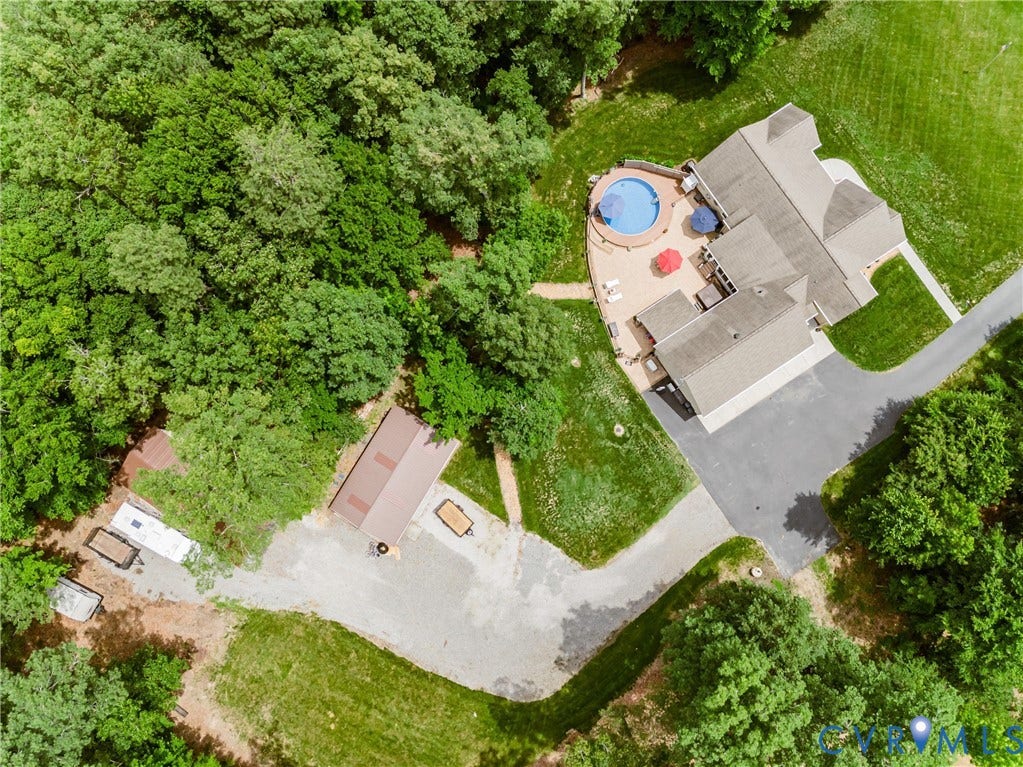 8040 N Courthouse Road, New Kent, VA 23124 8040 N Courthouse Road, New Kent, VA 23124