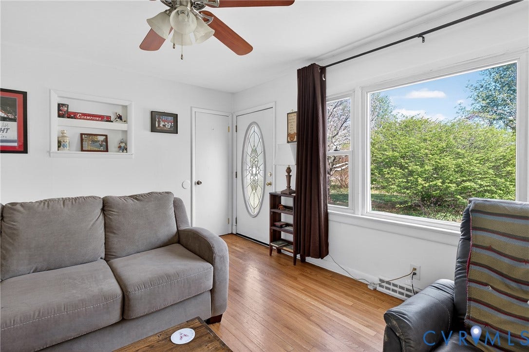 303 W 8th Street, Town Of Mineral, Mineral, VA 23117 Hardwood Floors