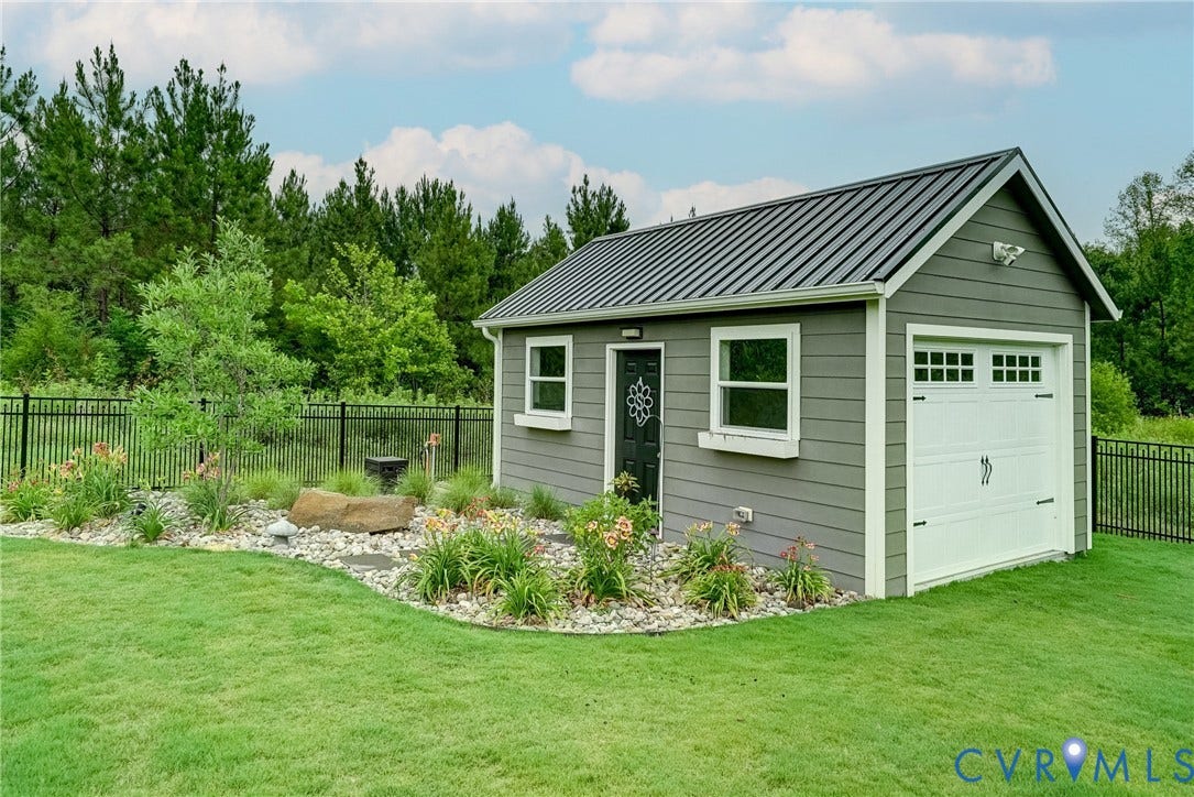 1732 Fishers Pond Drive, Maidens, VA 23102 1732 Fishers Pond Drive, Maidens, VA 23102