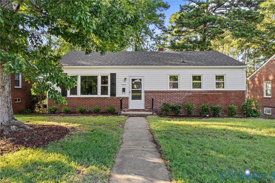 Property photo for 506 James Avenue, Colonial Heights, VA