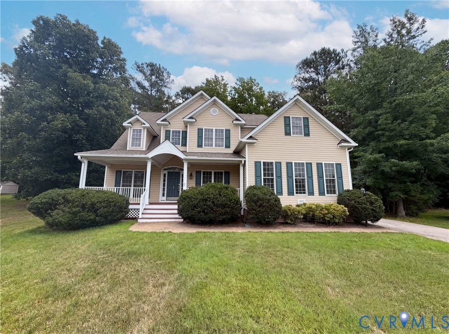 Property photo for 14725 Grand Forest Court, South Chesterfield, VA