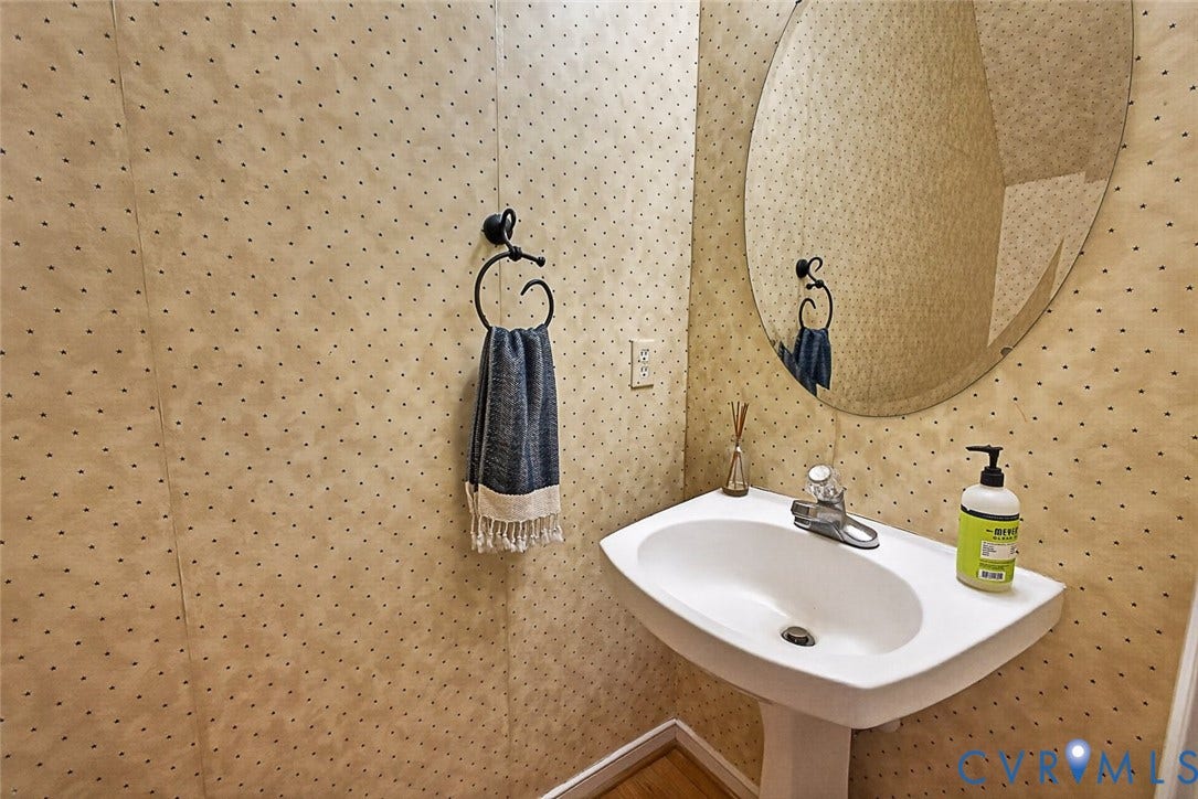 5004 Snowmass Terrace, Glen Allen, VA 23060 5004 Snowmass Terrace, Glen Allen, VA 23060