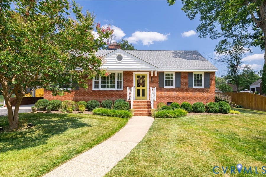 Property photo for 1107 Ridgecrest Drive, Henrico, VA
