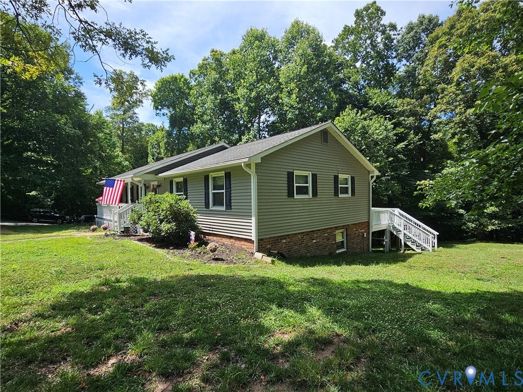 14600 Ramblewood Drive, Chester, VA 23836 14600 Ramblewood Drive, Chester, VA 23836