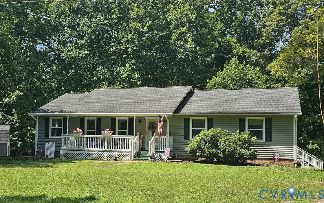 14600 Ramblewood Drive, Chester, VA 23836 14600 Ramblewood Drive, Chester, VA 23836