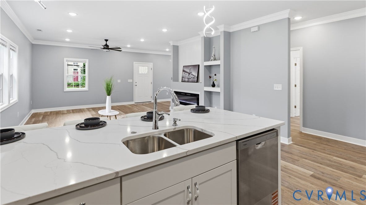 1235 Hinton Street, Petersburg, VA 23803 1235 Hinton Street, Petersburg, VA 23803