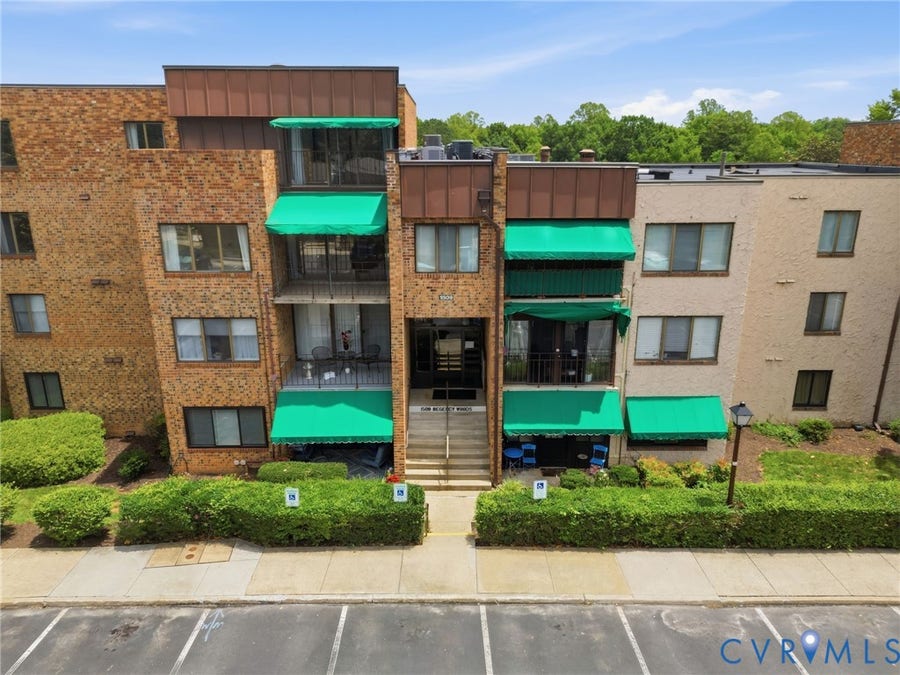 Property photo for 1509 Regency Woods Road, #301, Henrico, VA