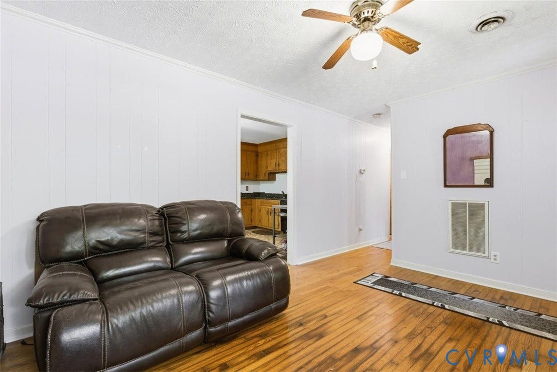 2726 Daphne Lane, Powhatan, VA 23139 2726 Daphne Lane, Powhatan, VA 23139