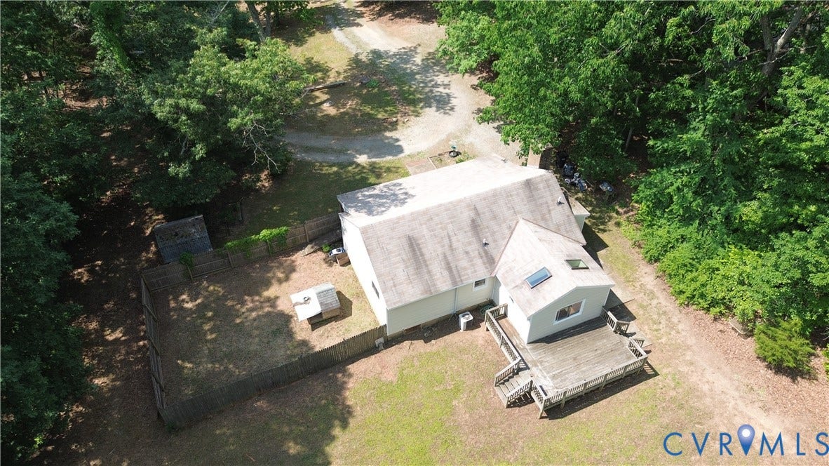 2726 Daphne Lane, Powhatan, VA 23139 2726 Daphne Lane, Powhatan, VA 23139