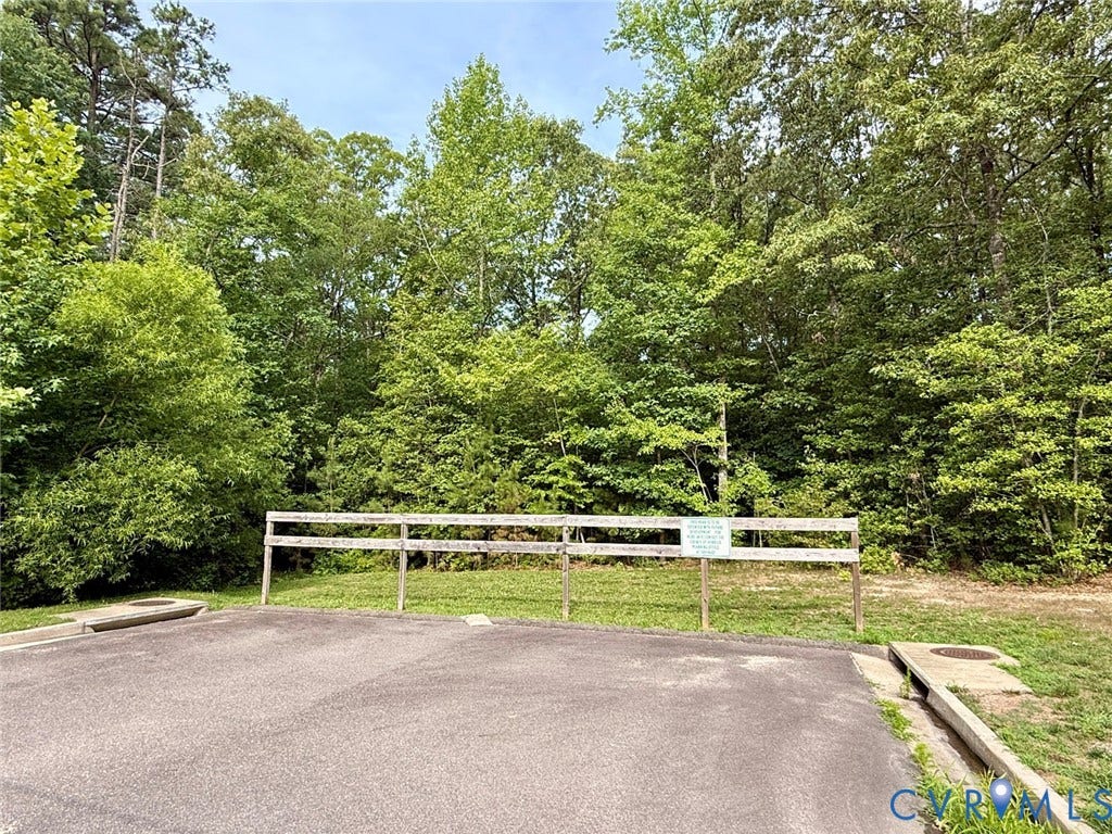 12422 Kain Road, Glen Allen, VA 23059 12422 Kain Road, Glen Allen, VA 23059