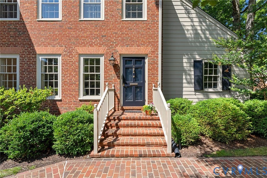 Property photo for 300 N Ridge Road, #15, Henrico, VA