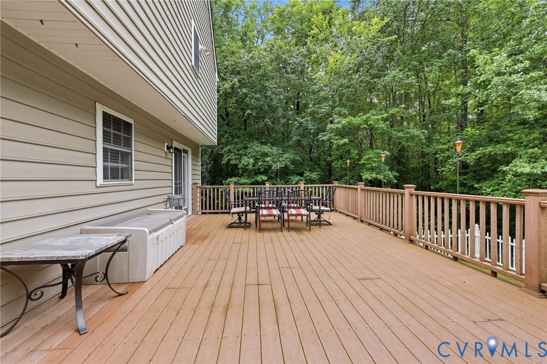 12301 Hulsey Drive, Chesterfield, VA 23838 Low maintenance Trex deck