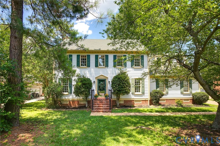 Property photo for 112 Old Brickhouse Lane, Colonial Heights, VA