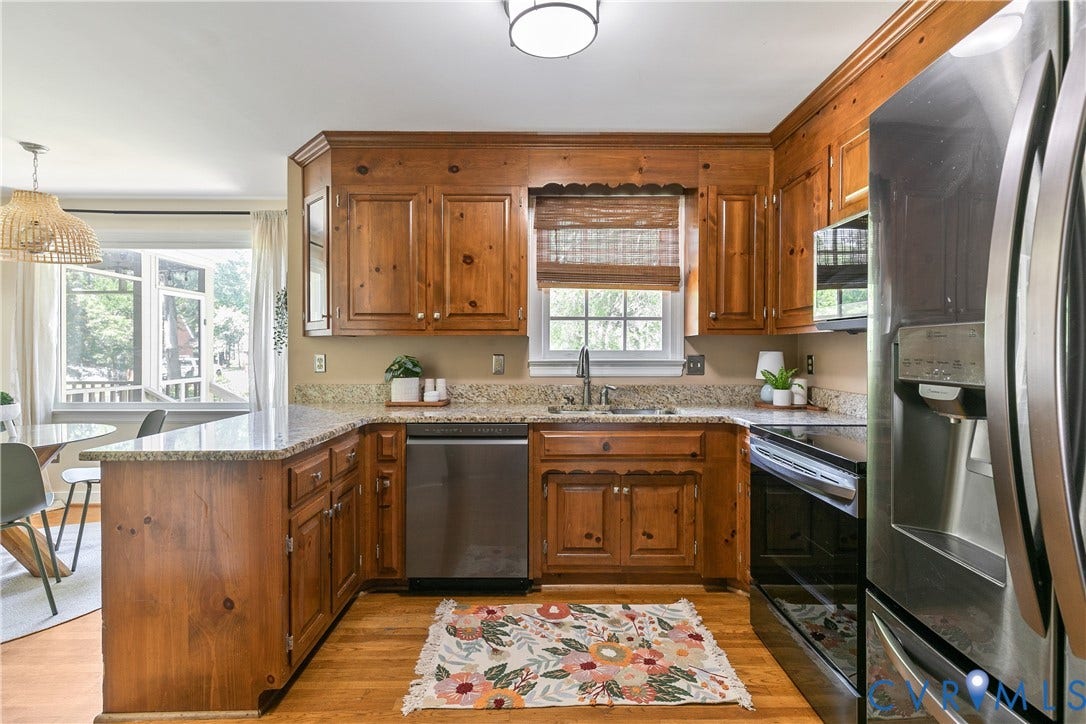112 Old Brickhouse Lane, Colonial Heights, VA 23834