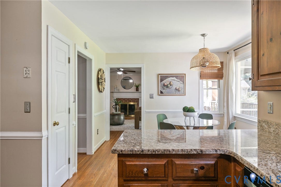 112 Old Brickhouse Lane, Colonial Heights, VA 23834