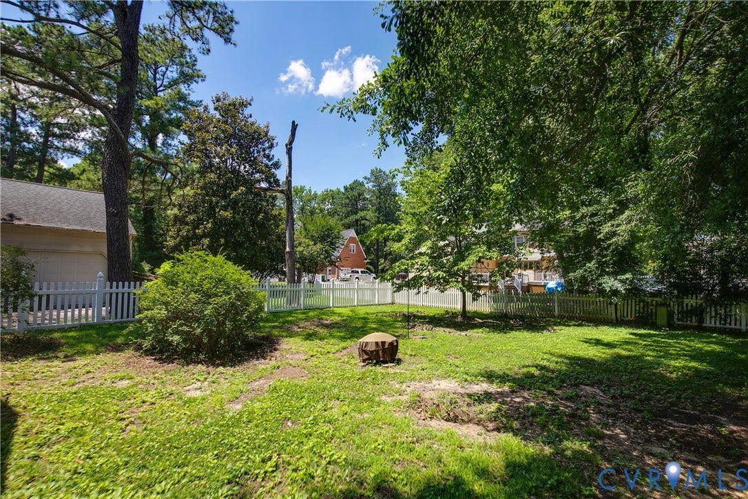 112 Old Brickhouse Lane, Colonial Heights, VA 23834