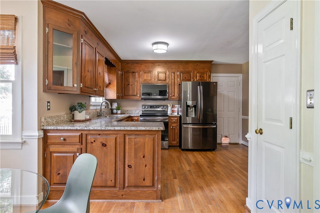 112 Old Brickhouse Lane, Colonial Heights, VA 23834