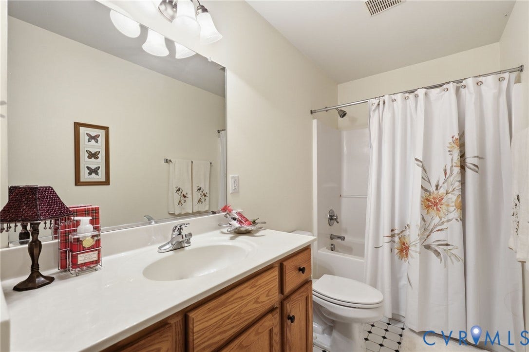 Full bath on 2nd level